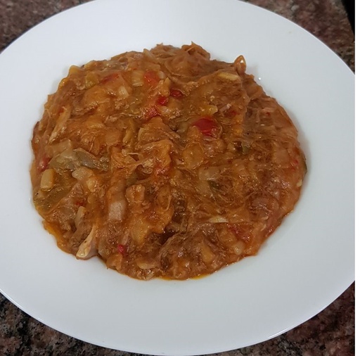 [08.06.0302D] CARNE MECHADA BANDEJA 2 KG CONGx4